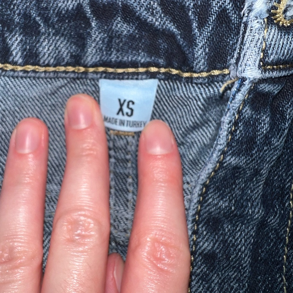 Urban Outfitters BDG jean skirt - Picture 4 of 6